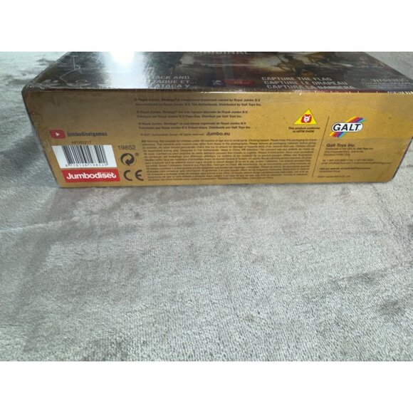 Stratego Original Version, Capture the Flag Strategy Board Game - Picture 9 of 10